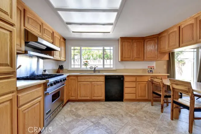 9721 Rome Street, Cypress, California 90630