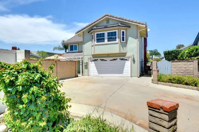 9721 Rome Street, Cypress, California 90630