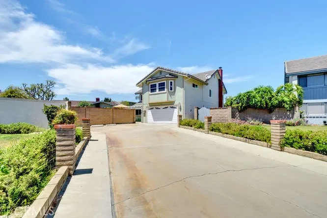 9721 Rome Street, Cypress, California 90630