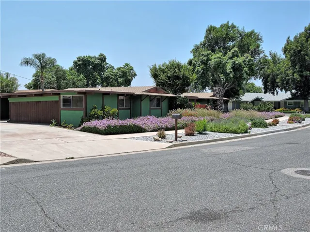 5446 Pinehurst Drive, Riverside, California 92504