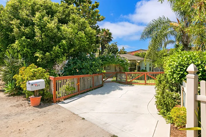 130 Athena St., Encinitas, California 92024