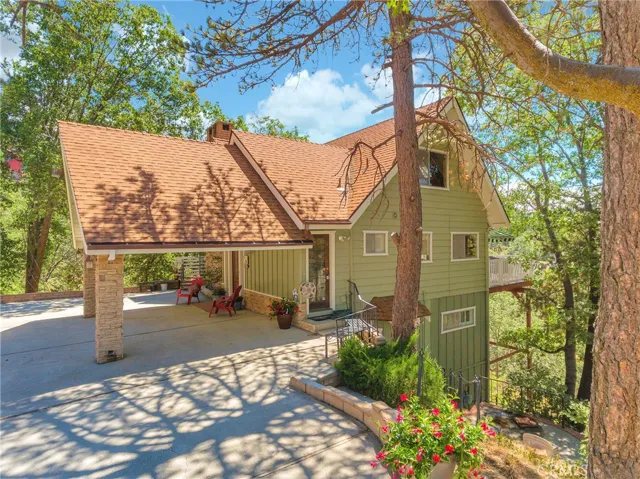 27887 West Shore Road, Lake Arrowhead, California 92352