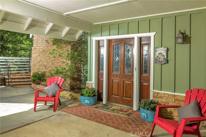 27887 West Shore Road, Lake Arrowhead, California 92352