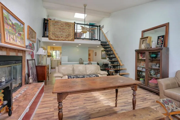 1535 Hidden Terrace Court, Santa Cruz, California 95062