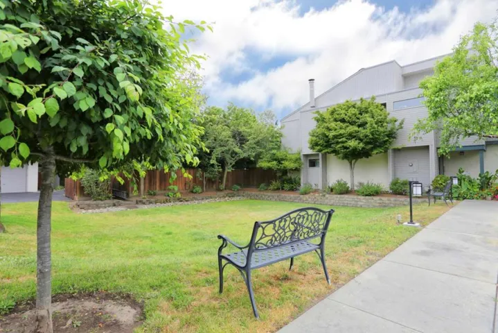 1535 Hidden Terrace Court, Santa Cruz, California 95062