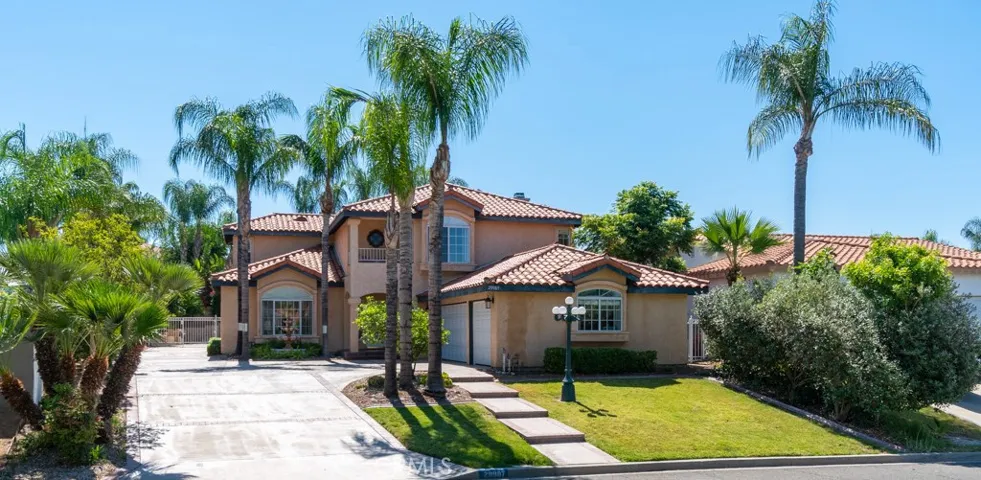 29987 Redwood Drive, Canyon Lake, California 92587