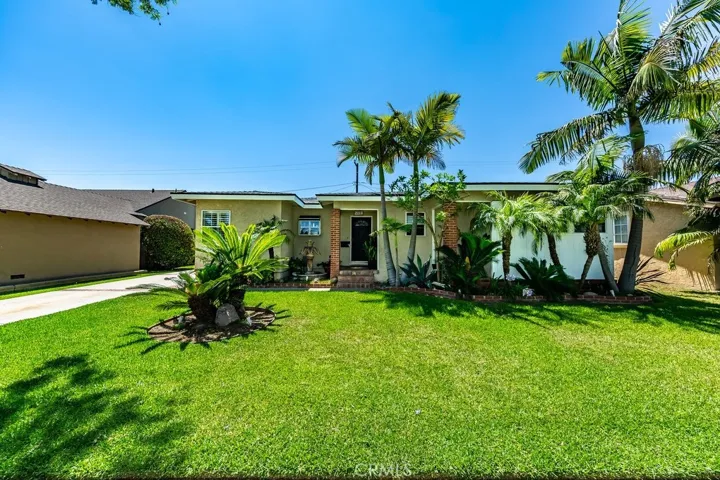 2114 Candis Avenue, Santa Ana, California 92706