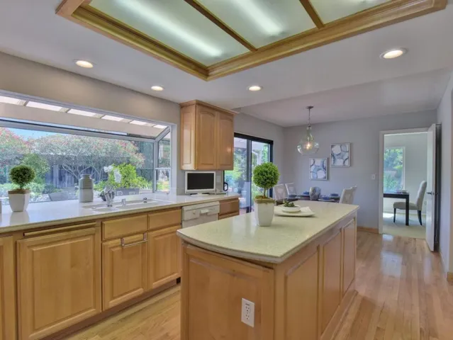 7176 Anjou Creek Circle, San Jose, California 95120