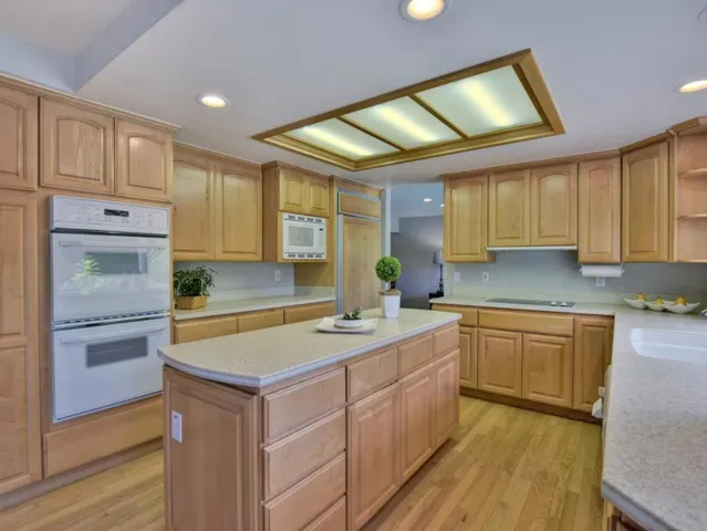 7176 Anjou Creek Circle, San Jose, California 95120