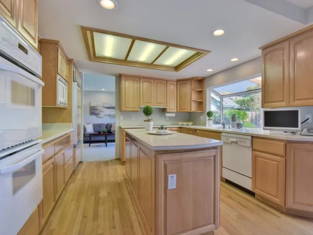 7176 Anjou Creek Circle, San Jose, California 95120
