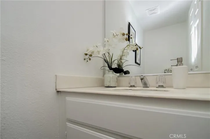 7331 Coho Drive Unit 103, Huntington Beach, California 92648
