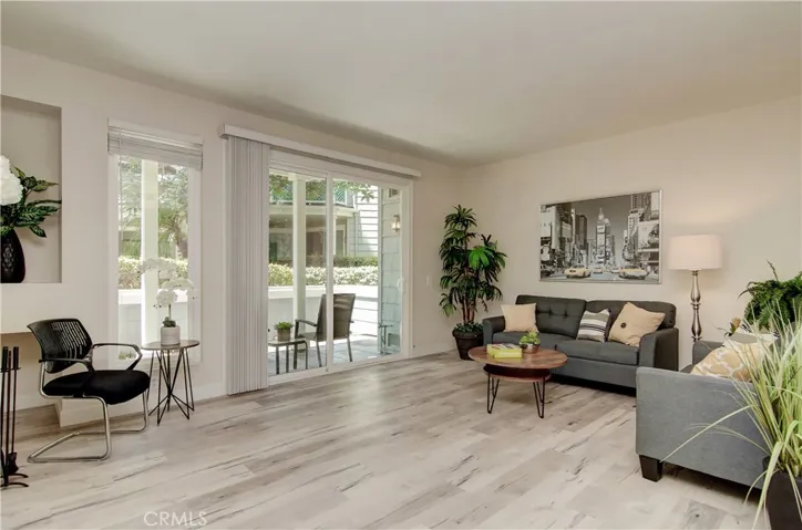 Fantastic natural light comes through off the patio area. Who doesn't love the feeling of open, airy, bright and clean?