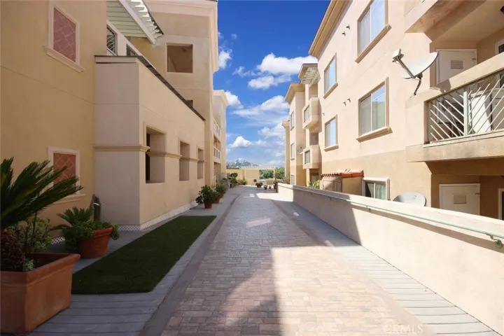 411 S Garfield Avenue 71, Monterey Park, California 91754