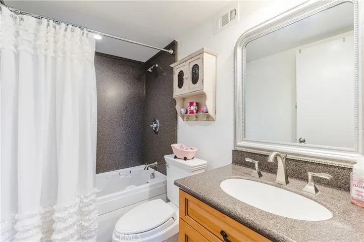 6141 Calle Pantano, Anaheim Hills, California 92807