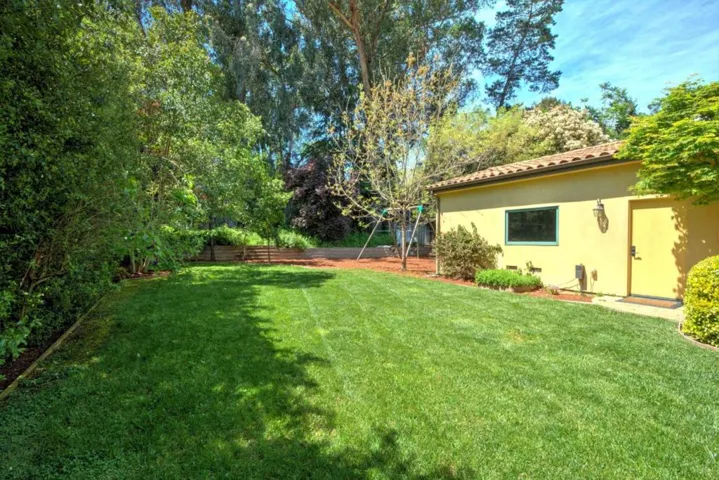1524 Arbor Avenue, Los Altos, California 94024
