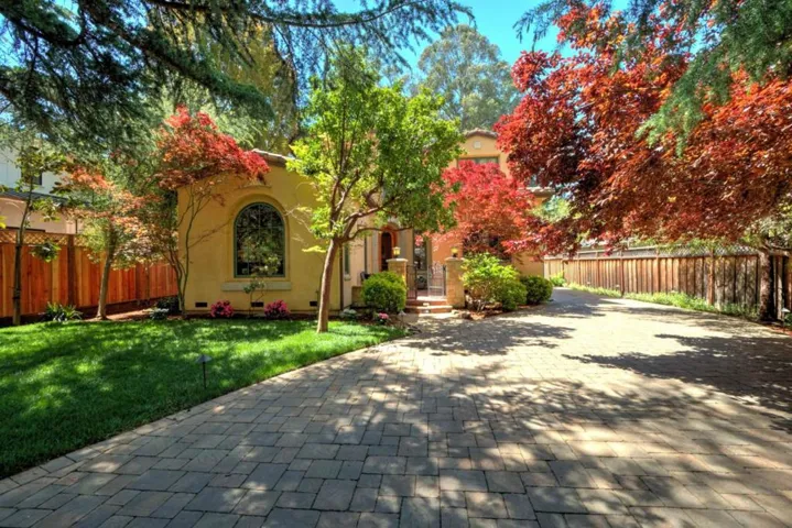 1524 Arbor Avenue, Los Altos, California 94024