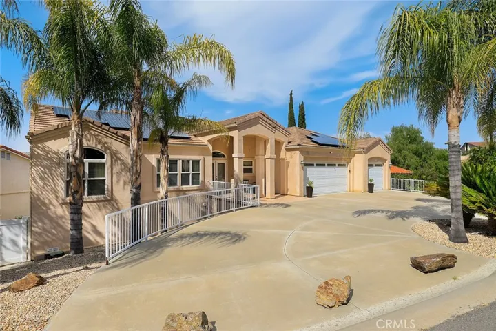 23740 Cruise Circle Drive, Canyon Lake, California 92587