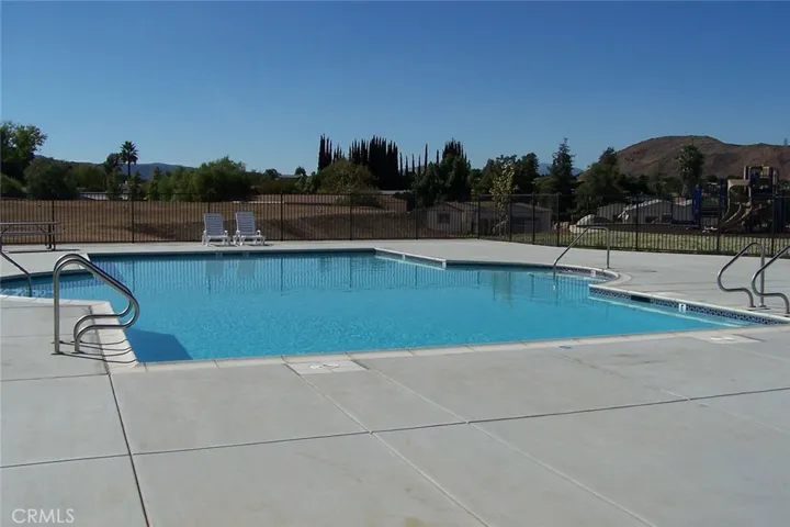 24882 Rainbarrel Road, Wildomar, California 92595