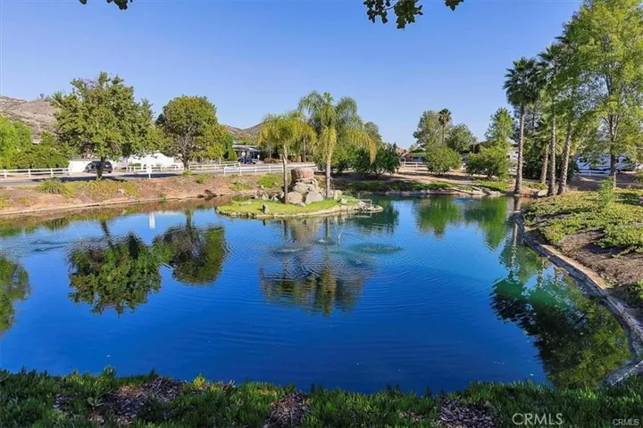 24882 Rainbarrel Road, Wildomar, California 92595