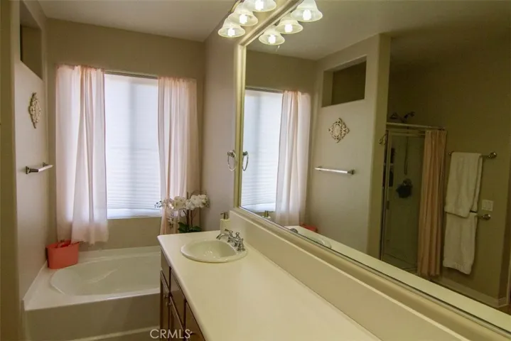 24882 Rainbarrel Road, Wildomar, California 92595