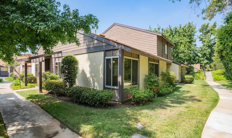 175 Hollyglen Lane, San Dimas, California 91773