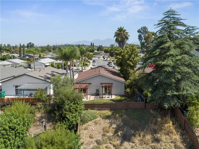 27302 Jardines, Mission Viejo, California 92692
