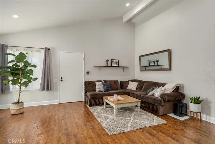 27302 Jardines, Mission Viejo, California 92692