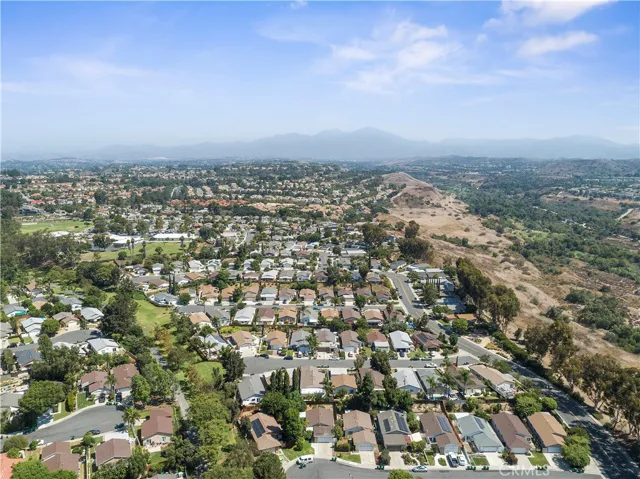 27302 Jardines, Mission Viejo, California 92692