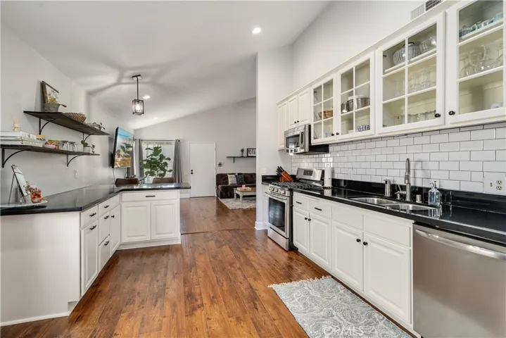 27302 Jardines, Mission Viejo, California 92692