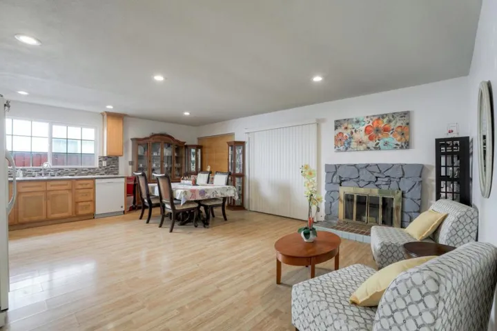 2872 Plumas Drive, San Jose, California 95121