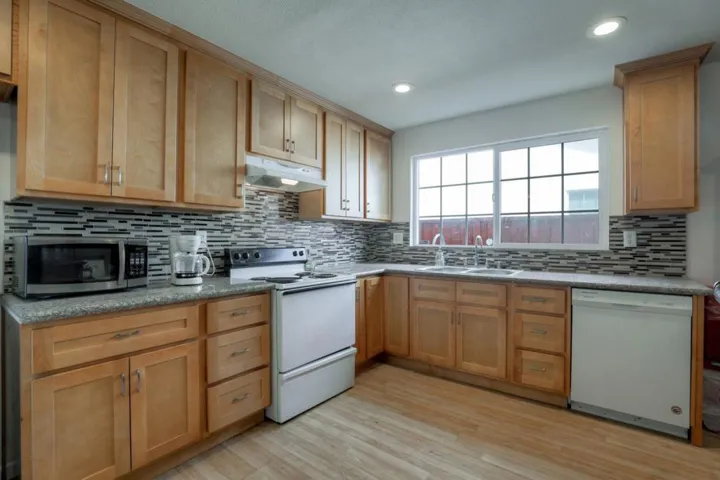 2872 Plumas Drive, San Jose, California 95121