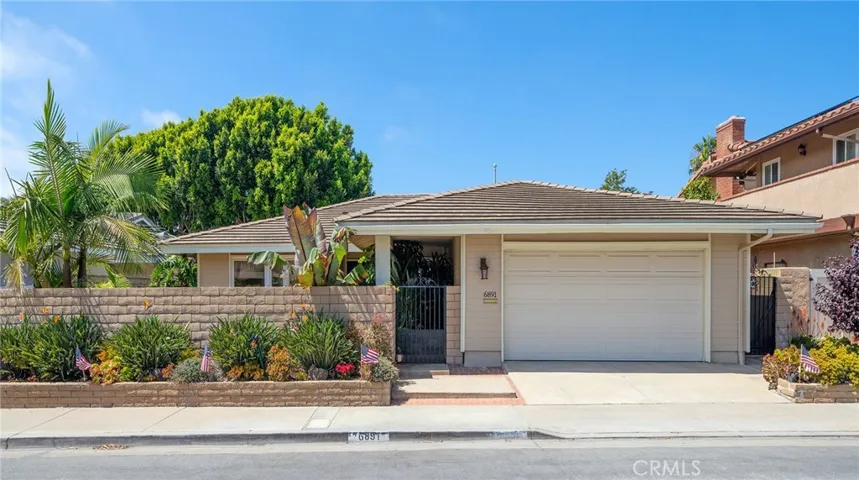 6891 Lawn Haven Drive, Huntington Beach, California 92648