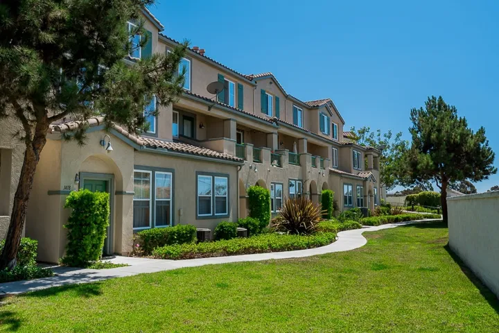 1442 Paseo Aurora, San Diego, California 92154