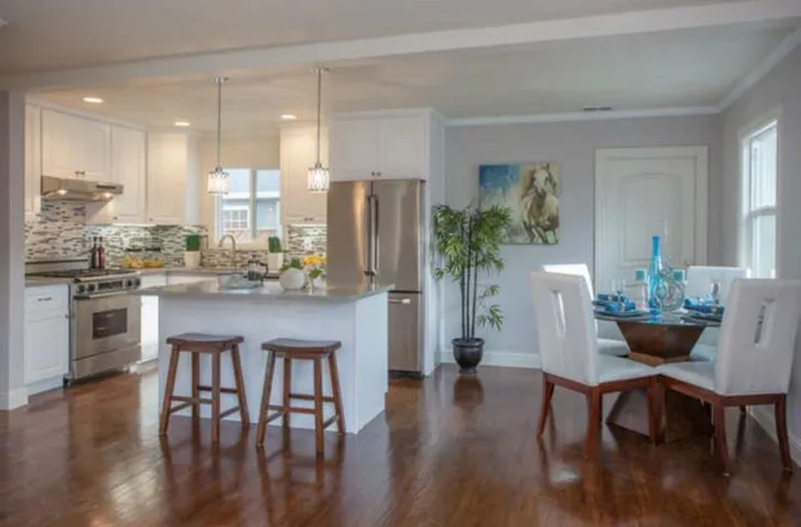 425 Upton Street, Redwood City, California 94062