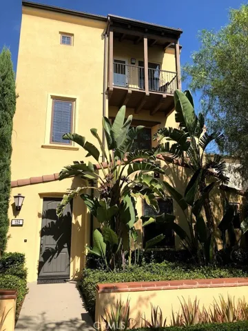 128 Strawberry Grv, Irvine, California 92620