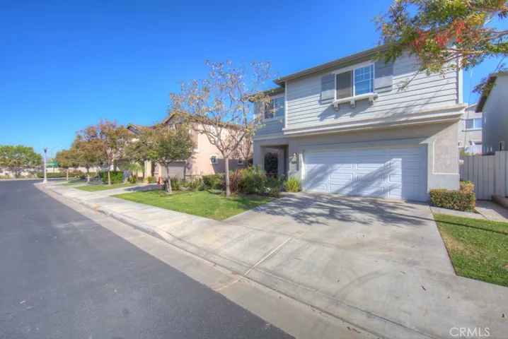 17536 Sagebrush Way, Carson, California 90746
