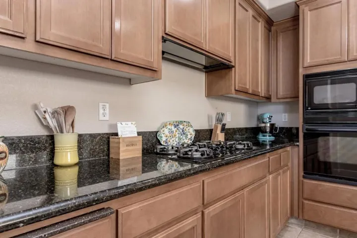 16320 Adobe Way, Lathrop, California 95330
