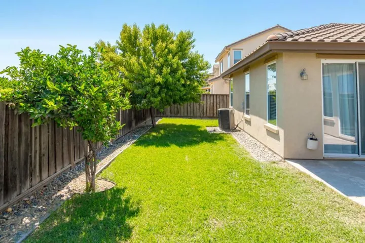 16320 Adobe Way, Lathrop, California 95330