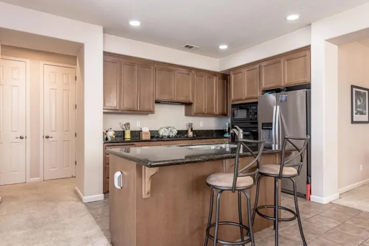 16320 Adobe Way, Lathrop, California 95330