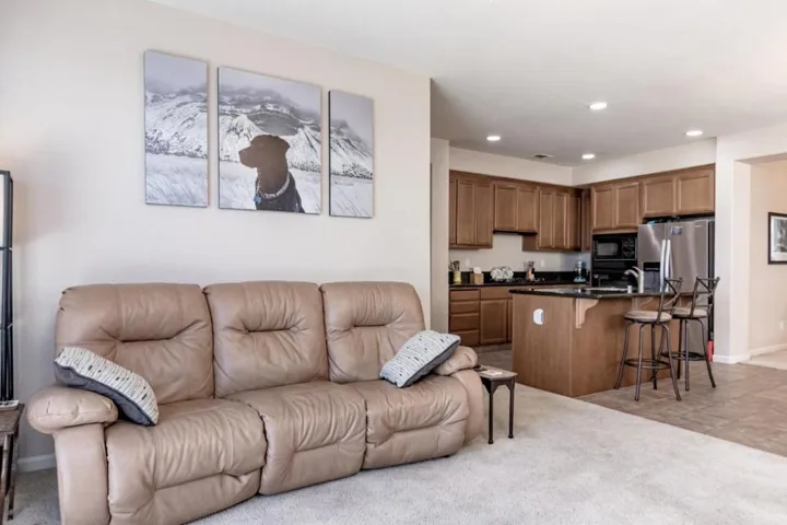 16320 Adobe Way, Lathrop, California 95330