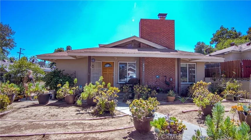 4424 11th Street, Riverside, California 92501