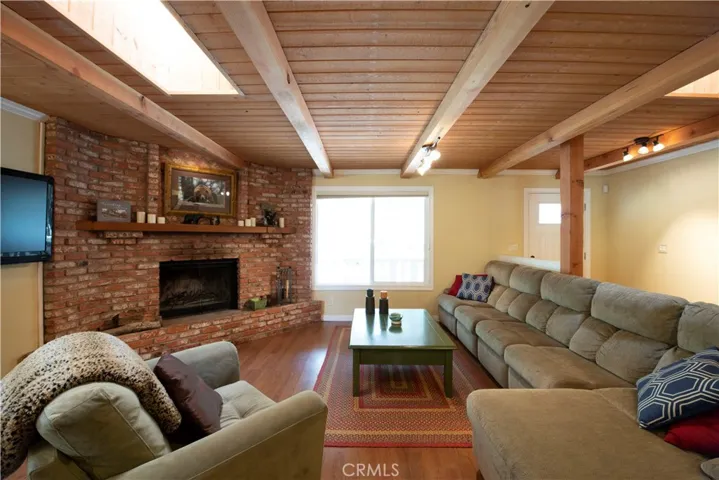 418 Tyrol Lane, Big Bear, California 92315