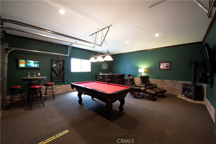 418 Tyrol Lane, Big Bear, California 92315