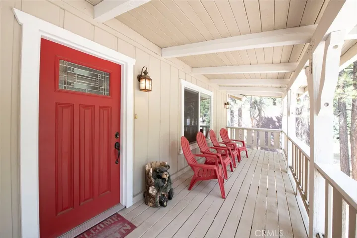418 Tyrol Lane, Big Bear, California 92315