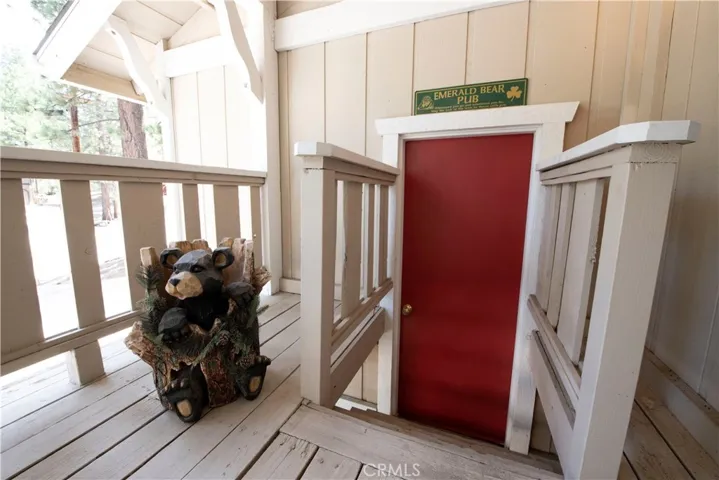 418 Tyrol Lane, Big Bear, California 92315