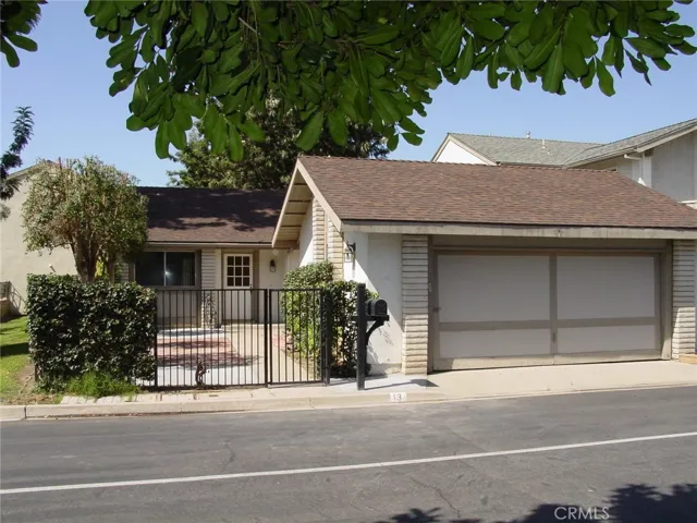 13 Butterfly, Irvine, California 92604