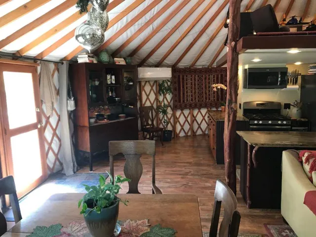 7164 Redwood Retreat Road, Gilroy, California 95020