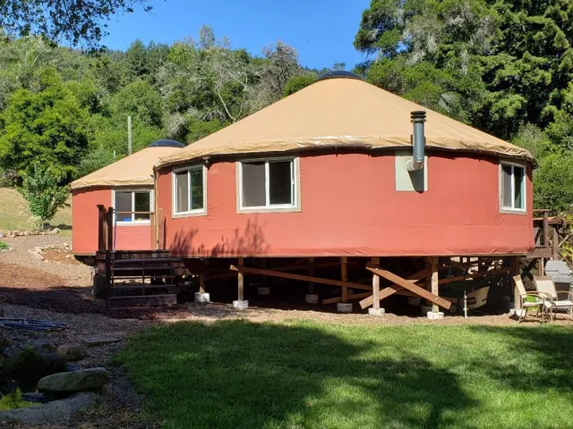7164 Redwood Retreat Road, Gilroy, California 95020