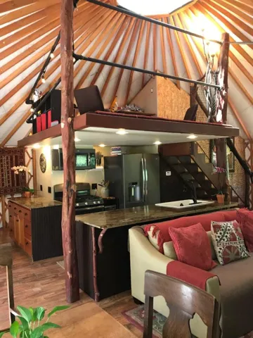 7164 Redwood Retreat Road, Gilroy, California 95020