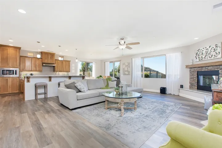 7995 Bevin, El Cajon, California 92021